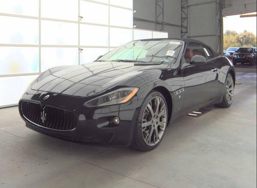 2012 Maserati GranTurismo Base