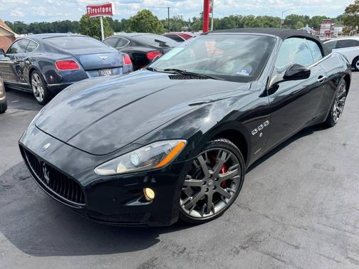 2012 Maserati GranTurismo Base