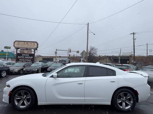2015 Dodge Charger SXT