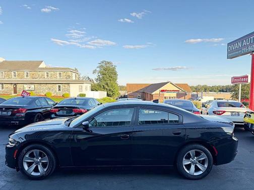 2016 Dodge Charger SXT