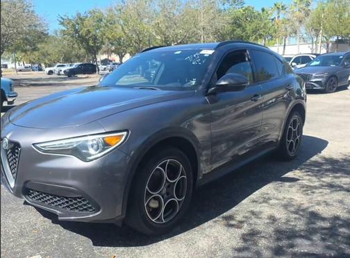 2018 Alfa Romeo Stelvio Ti Sport