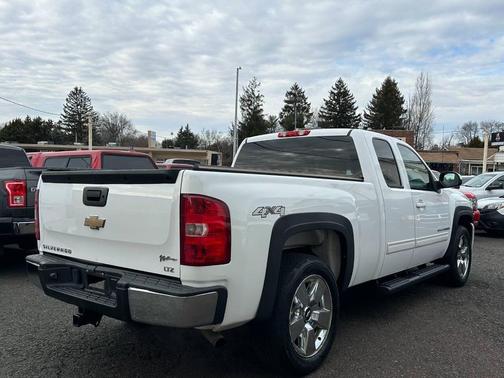 2009 Chevrolet Silverado 1500 LTZ Extended Cab