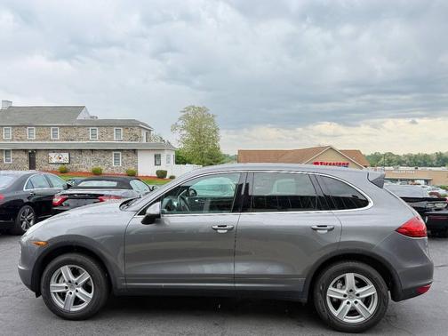 Gray 2014 Porsche Cayenne S