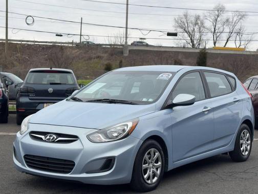 Blue 2013 Hyundai Accent GS