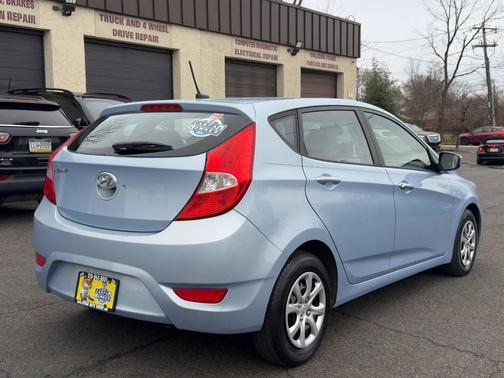 Blue 2013 Hyundai Accent GS