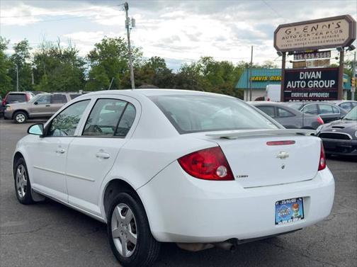 2005 Chevrolet Cobalt Base