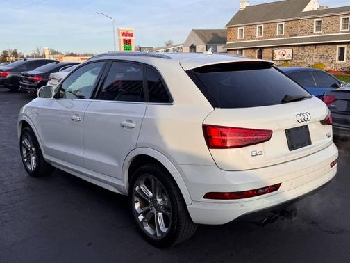 2018 Audi Q3 2.0T Sport Premium