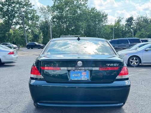 2004 BMW 745 745i 4dr Sedan