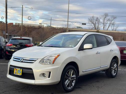 2011 Nissan Rogue Krom