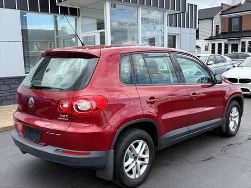 2011 Volkswagen Tiguan S