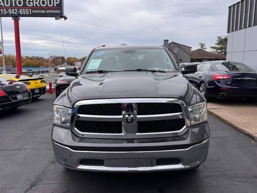2017 RAM 1500 SLT