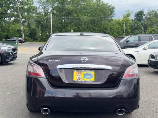 2012 Nissan Maxima SV