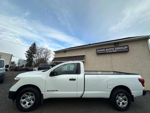 2017 Nissan Titan S