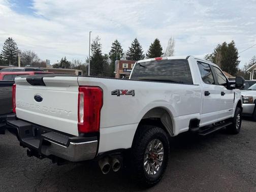 White 2019 Ford F-350 XL