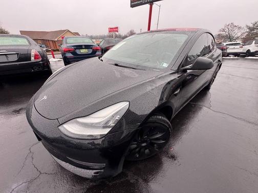 2018 Tesla Model 3 Mid Range