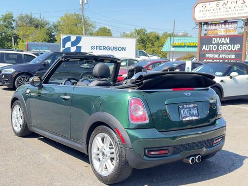2011 MINI Cooper S Base