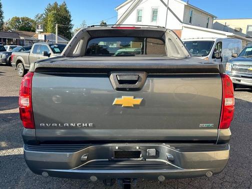 2011 Chevrolet Avalanche 1500 LTZ