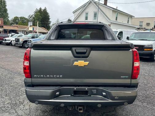 2011 Chevrolet Avalanche 1500 LTZ