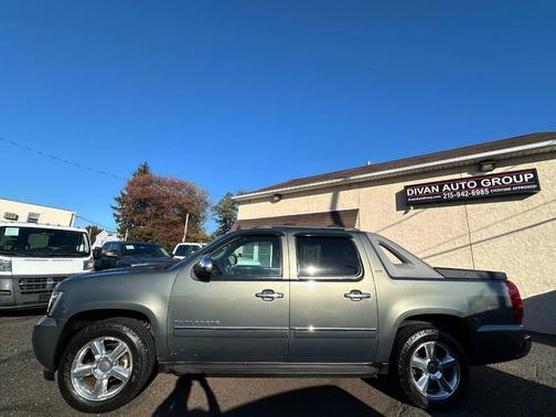 2011 Chevrolet Avalanche 1500 LTZ