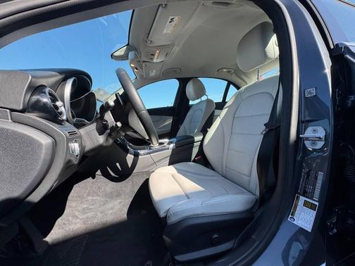 2016 Mercedes-Benz C-Class C 300 4MATIC AWD 4dr Sedan