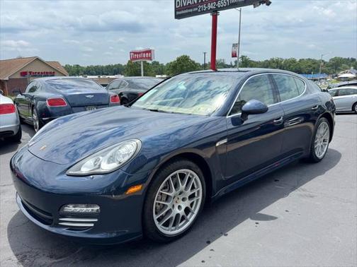 2013 Porsche Panamera 4S