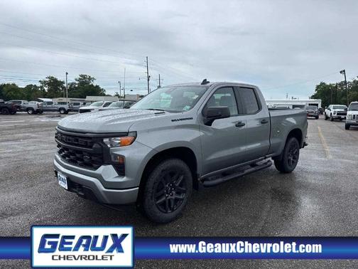2025 Chevrolet Silverado 1500 Custom