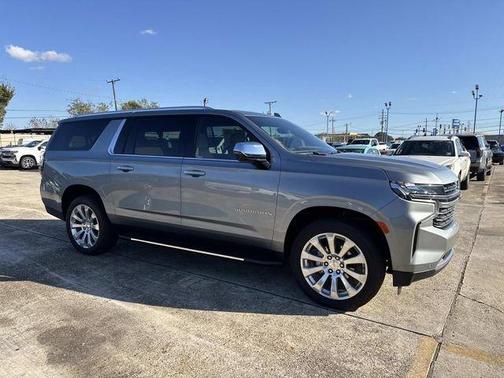 2024 Chevrolet Suburban Premier