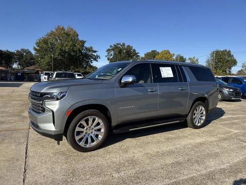 2024 Chevrolet Suburban Premier