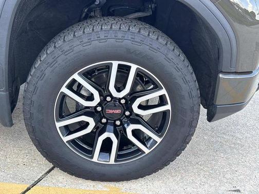Deep Bronze Metallic 2023 GMC Sierra 1500 AT4