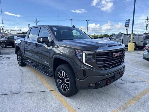 Deep Bronze Metallic 2023 GMC Sierra 1500 AT4