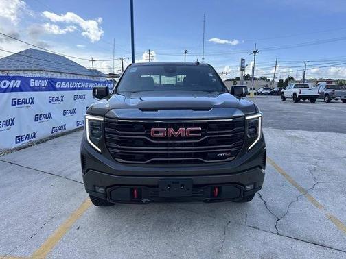 Deep Bronze Metallic 2023 GMC Sierra 1500 AT4