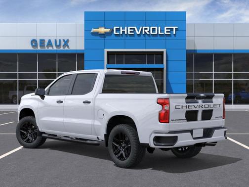 2025 Chevrolet Silverado 1500 Custom