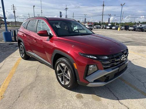 Red 2025 Hyundai TUCSON SEL