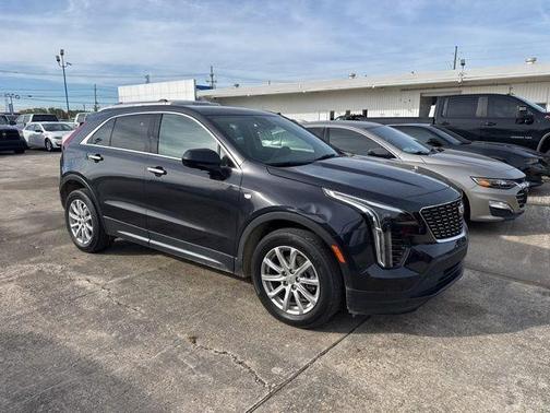 2023 Cadillac XT4 Luxury
