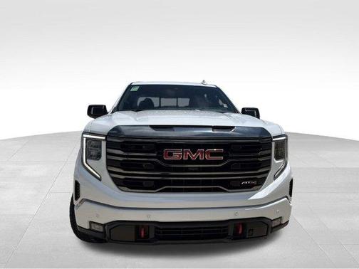 Summit White 2024 GMC Sierra 1500 AT4