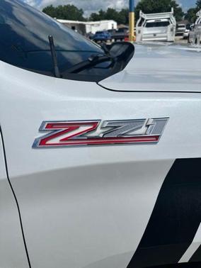 Iridescent Pearl Tricoat 2020 Chevrolet Silverado 1500 RST