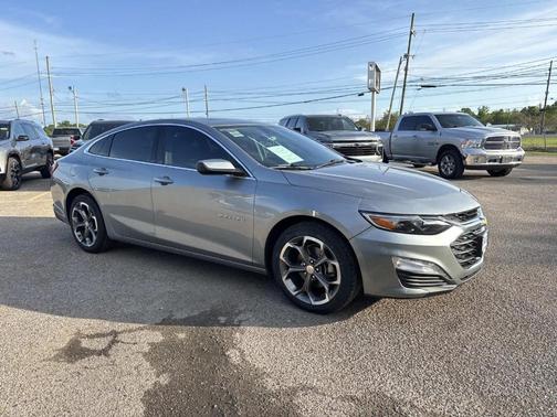 Sterling Gray Metallic 2024 Chevrolet Malibu LT