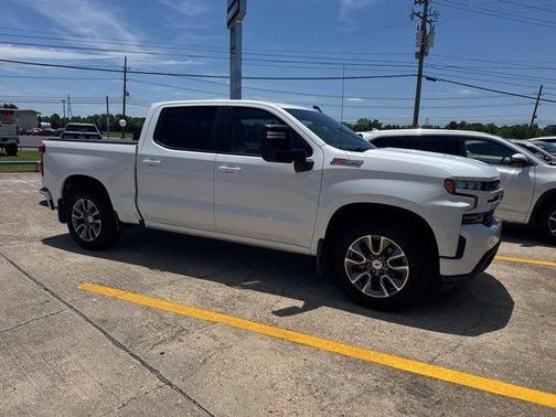 Summit White 2021 Chevrolet Silverado 1500 RST