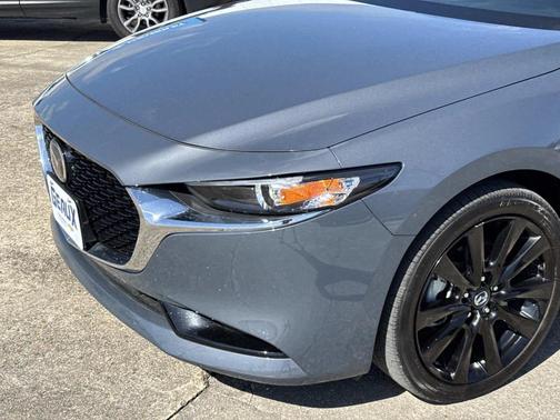 2025 Mazda Mazda3 2.5 S Carbon Edition