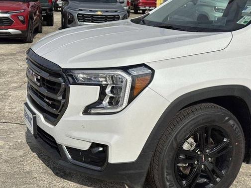 2022 GMC Terrain AT4