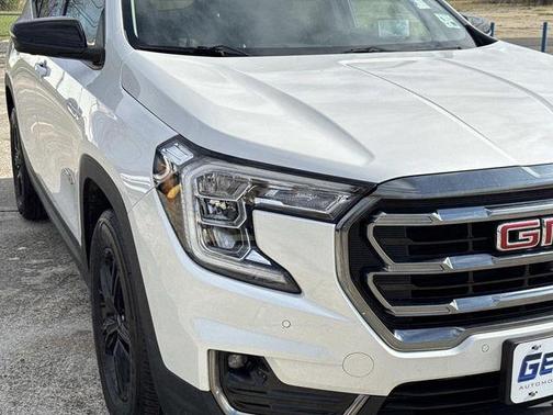 2022 GMC Terrain AT4