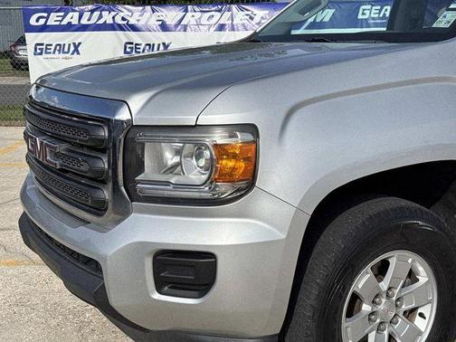 Quicksilver Metallic 2020 GMC Canyon Base