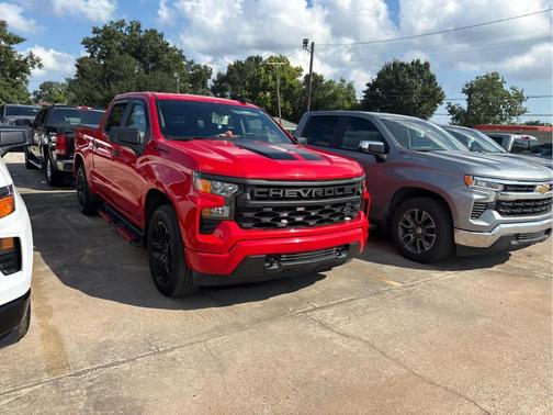2022 Chevrolet Silverado 1500 Custom