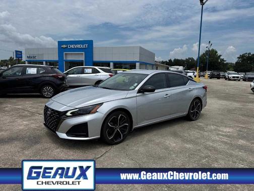 2023 Nissan Altima 2.5 SR