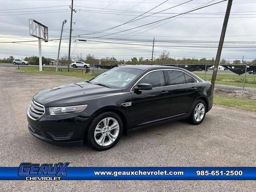 2017 Ford Taurus SE