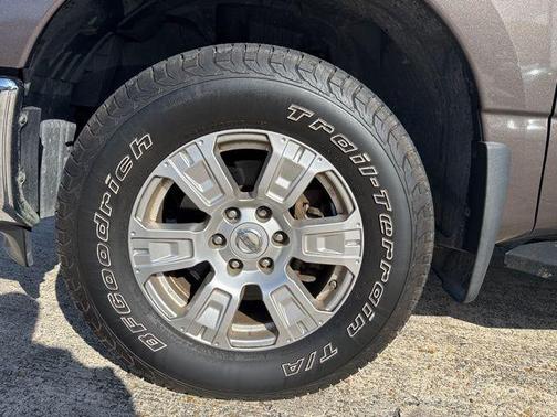 2018 Nissan Titan SV