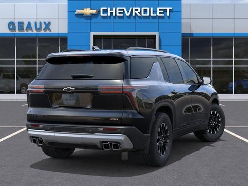 Mosaic Black Metallic 2026 Chevrolet Traverse Z71