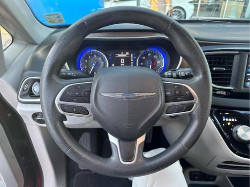 2018 Chrysler Pacifica Touring