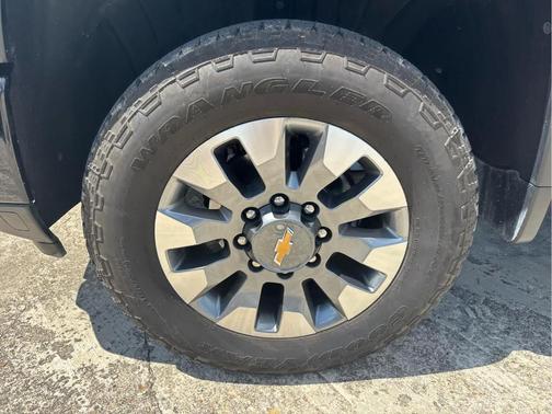 2025 Chevrolet Silverado 2500 Custom