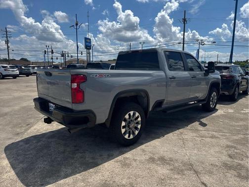 2025 Chevrolet Silverado 2500 Custom